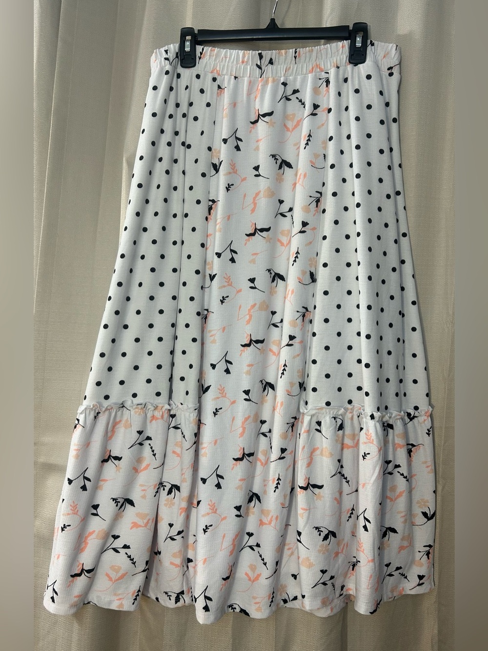 Cato Mixed Print Tiered Maxi Skirt in Polka Dot and Scattered Botanical Floral